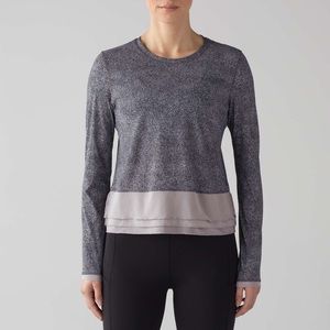 Lululemon Sole Training Long Sleeve (UV)
Sea Spray Alpine White Dark Chrome